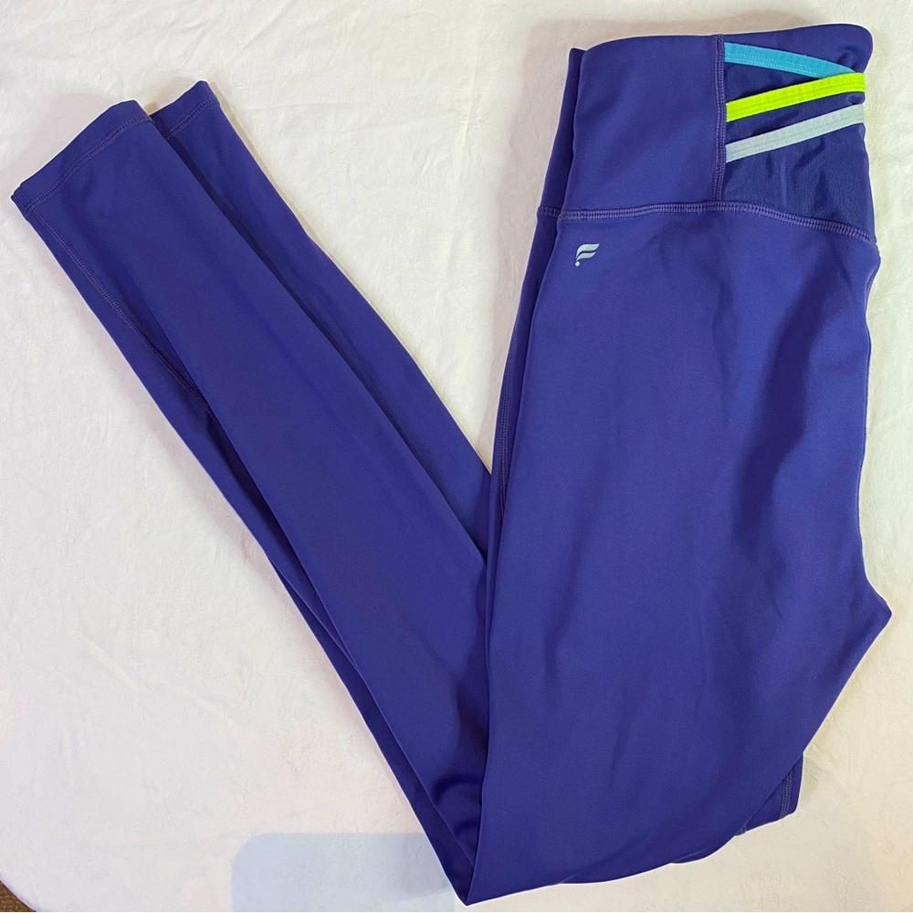Fabletics Motion 365 High Waisted 7/8 Leggings Blue Size M Pockets